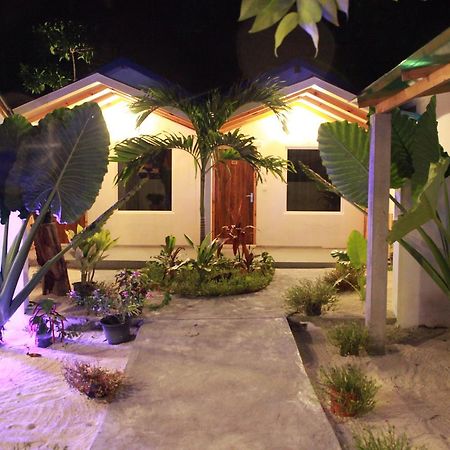 Resten Inn Thoddoo Dış mekan fotoğraf